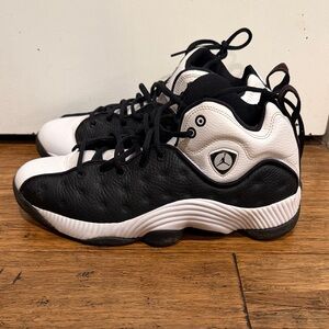 Jordan Jumpman Team II